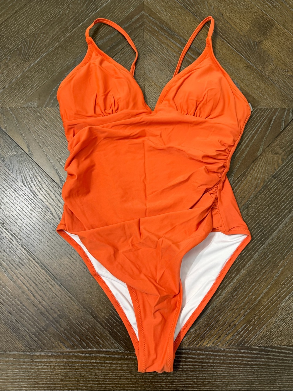 Cupshe Bright Orange Women’s One-Piece Swimsuit with Adjustable Straps